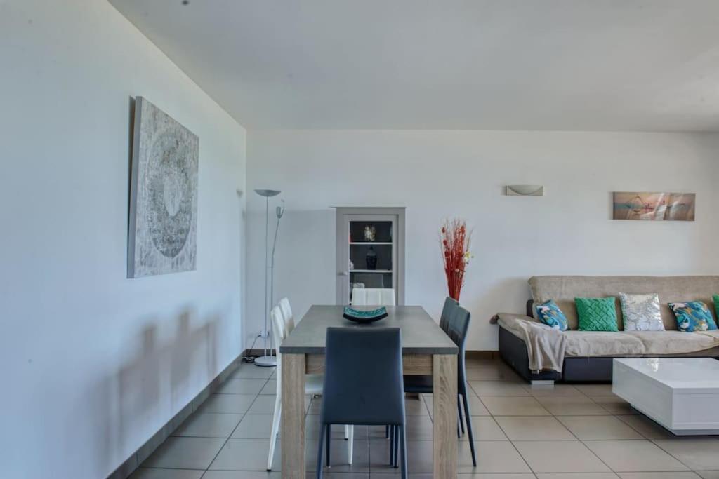 Superbe Appart/ 2Ch / 4 Pers / Terrasse / Vue Mer Marseille Exterior photo